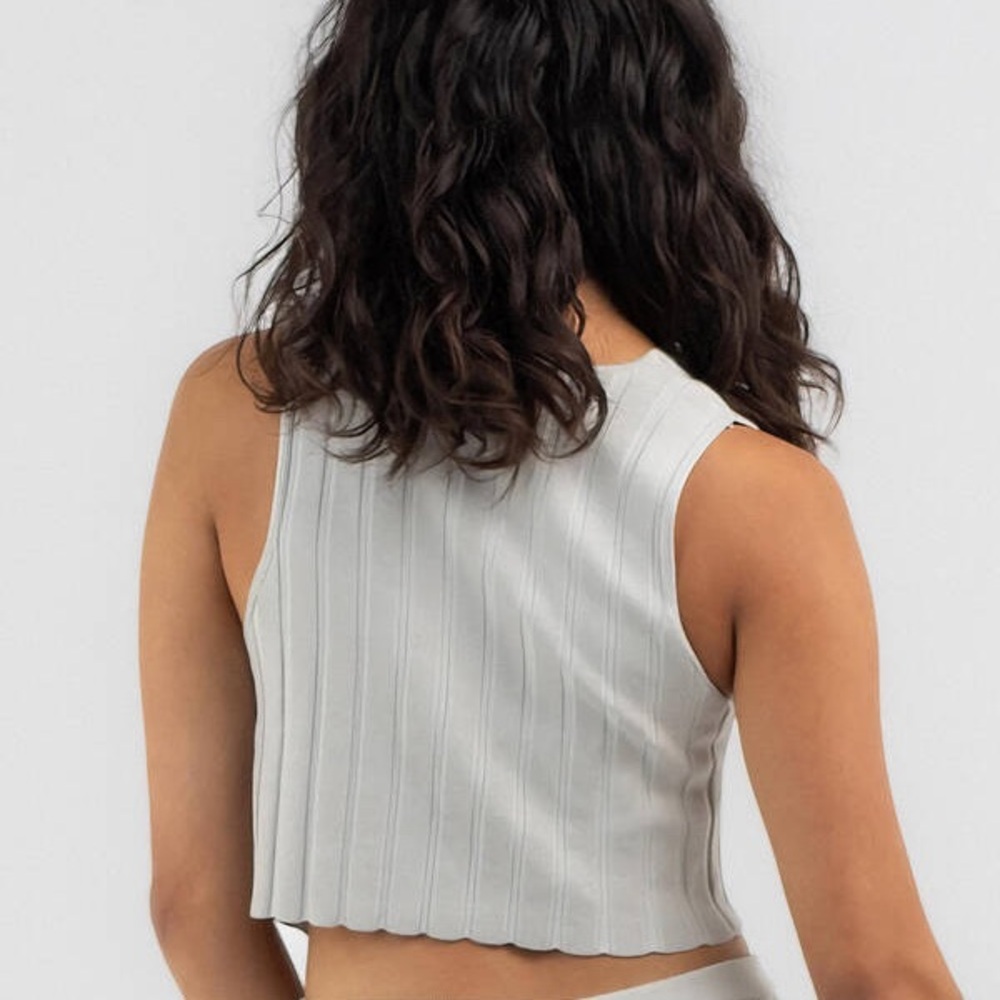 Gray Ribbed Skirt Set - Picture 3 of 5